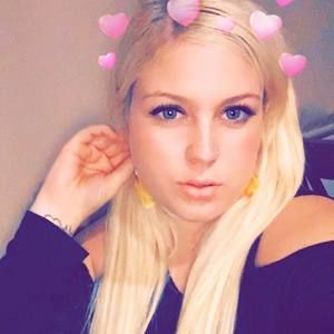 Meet your Posher, Karli